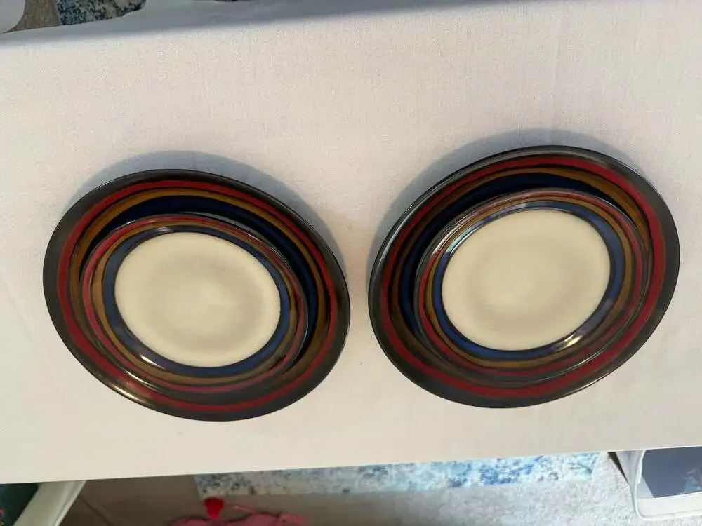 Pfaltzgraff set four